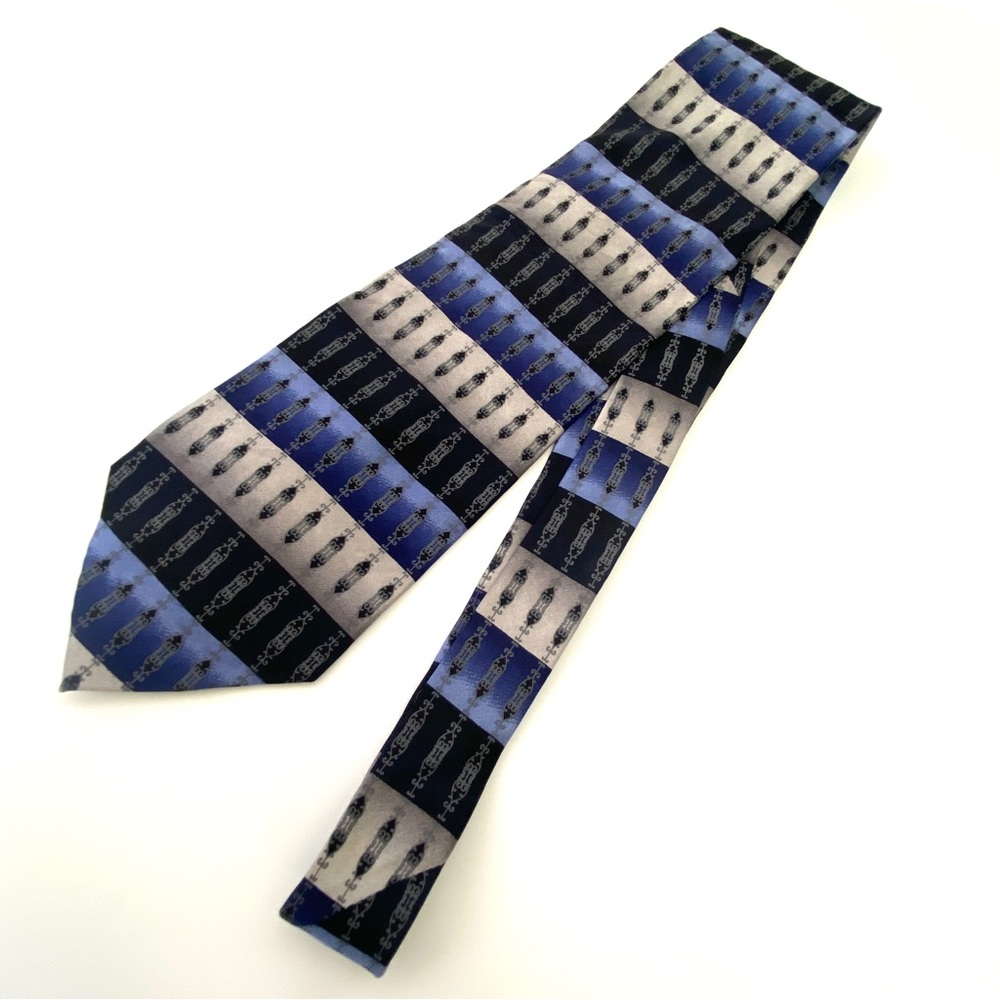 Boca Classics Contemporary Geometric Silk Necktie